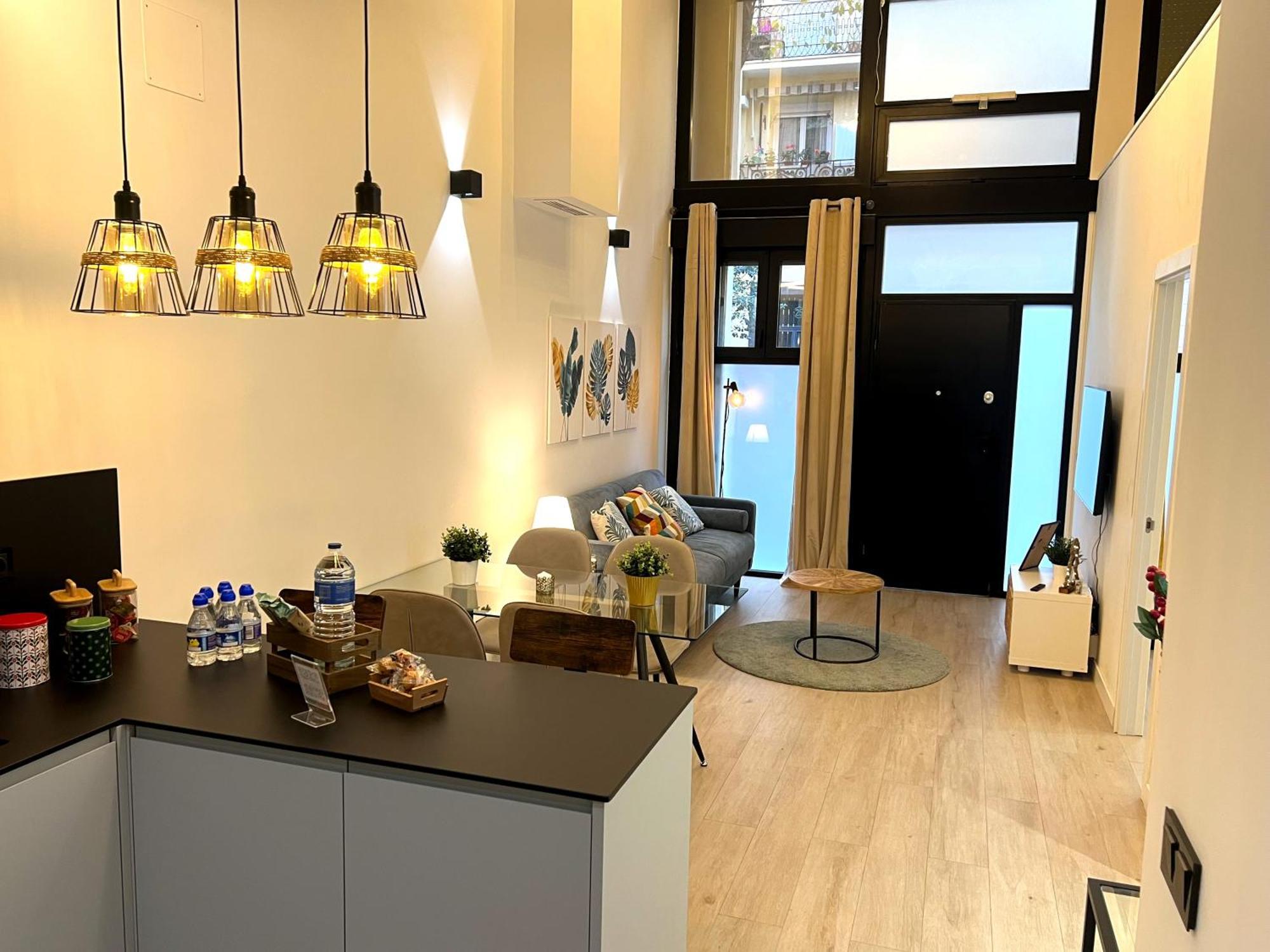Apartament Duplex Moderno Y Acogedor Junto A Atocha Madryt Zewnętrze zdjęcie